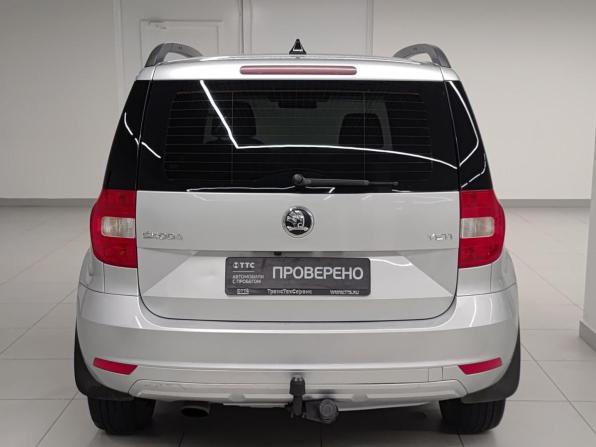 Skoda Yeti I Рестайлинг с пробегом 2014 года, цена 660 000 рублей, 247461 км, внедорожник, Автокод Объявления