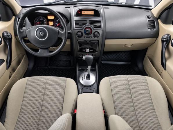 Renault Megane II Рестайлинг с пробегом 2006 года, цена 549 900 рублей, 97000 км, седан, Автокод Объявления