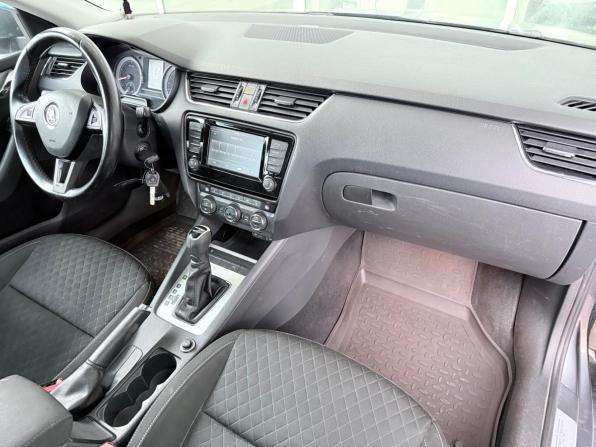 Skoda Octavia III (A7) с пробегом 2017 года, цена 1 299 000 рублей, 168000 км, лифтбек, Автокод Объявления