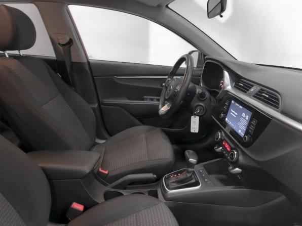 Kia Rio IV Рестайлинг с пробегом 2021 года, цена 1 810 000 рублей, 21490 км, хэтчбек, Автокод Объявления