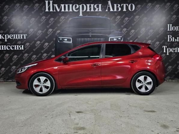 Kia Ceed II с пробегом 2013 года, цена 1 040 000 рублей, 179000 км, хэтчбек, Автокод Объявления