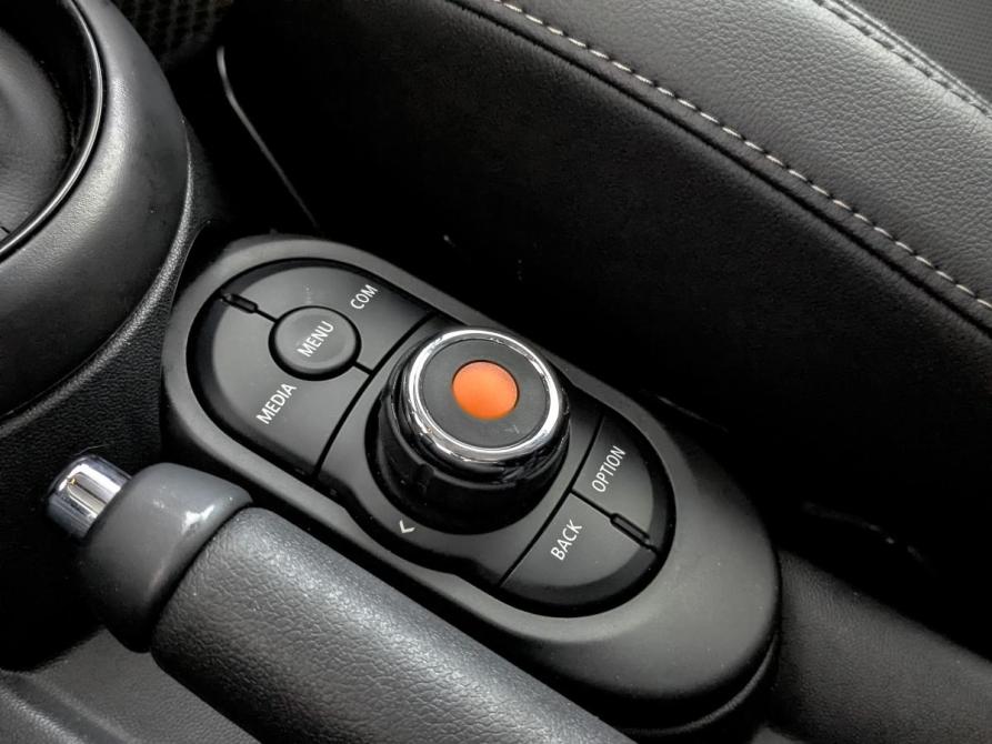 Mini Hatch III (F55/F56) Рестайлинг 2 Москва  - изображение 25