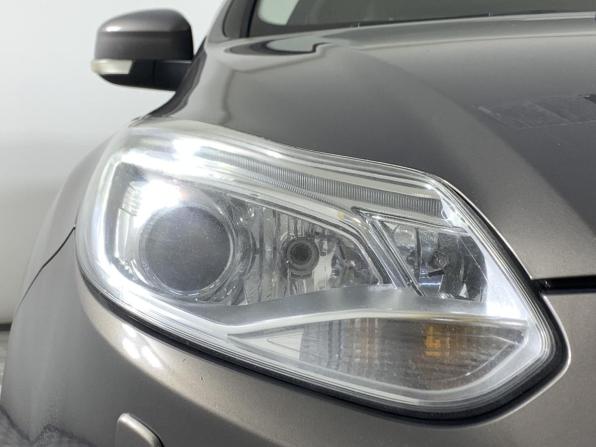 Ford Focus III с пробегом 2013 года, цена 705 000 рублей, 263195 км, седан, Автокод Объявления