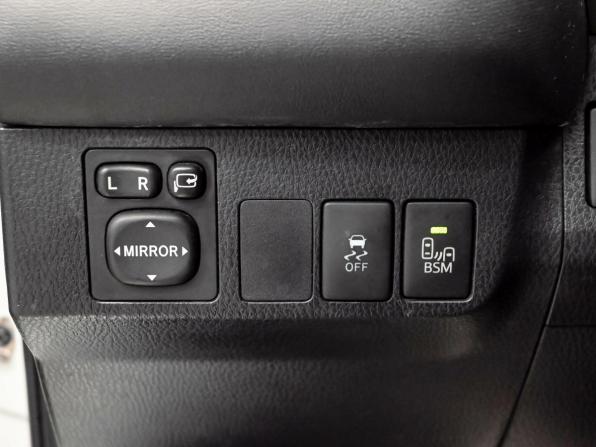 Toyota RAV4 IV (XA40) с пробегом 2015 года, цена 1 900 000 рублей, 257542 км, внедорожник, Автокод Объявления