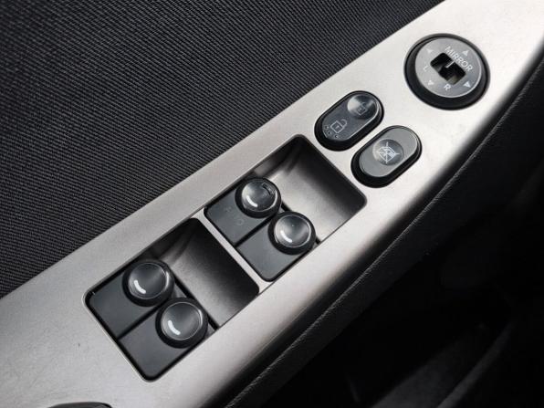 Hyundai Solaris I Рестайлинг с пробегом 2015 года, цена 870 000 рублей, 208415 км, седан, Автокод Объявления