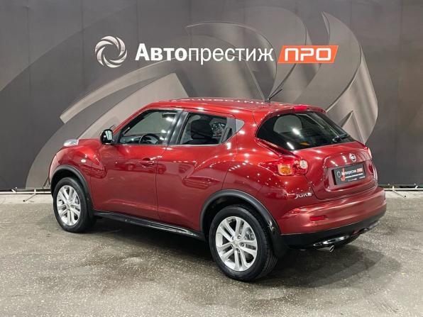 Nissan Juke I с пробегом 2014 года, цена 980 000 рублей, 122100 км, внедорожник, Автокод Объявления