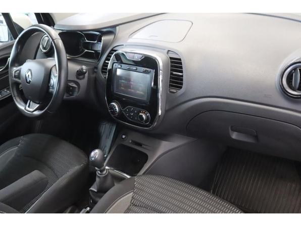 Renault Kaptur I с пробегом 2016 года, цена 1 473 000 рублей, 124261 км, внедорожник, Автокод Объявления