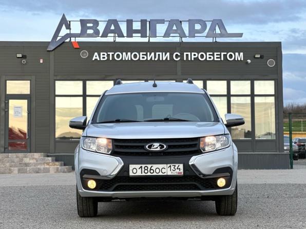 Lada (ВАЗ) Largus I Рестайлинг с пробегом 2024 года, цена 1 175 000 рублей, 29186 км, универсал, Автокод Объявления
