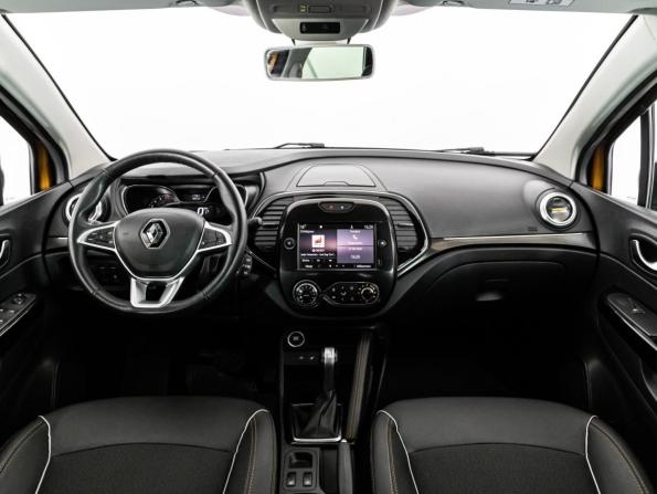 Renault Kaptur I Рестайлинг с пробегом 2022 года, цена 1 749 000 рублей, 47379 км, внедорожник, Автокод Объявления