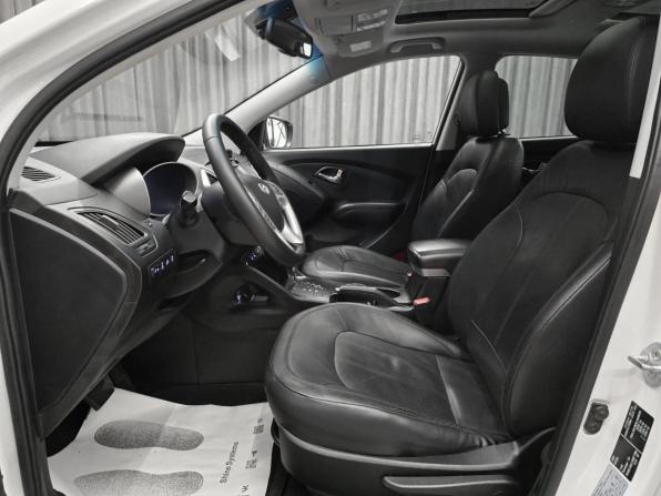 Hyundai ix35 I с пробегом 2013 года, цена 1 235 000 рублей, 246000 км, внедорожник, Автокод Объявления
