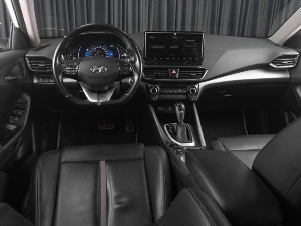 Hyundai Lafesta I с пробегом 2020 года, цена 2 149 000 рублей, 51864 км, седан, Автокод Объявления