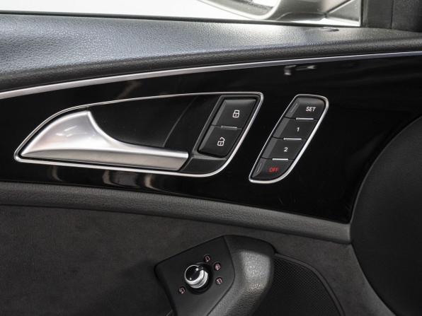 Audi A6 allroad III (C7) Рестайлинг с пробегом 2016 года, цена 2 999 000 рублей, 193964 км, универсал, Автокод Объявления