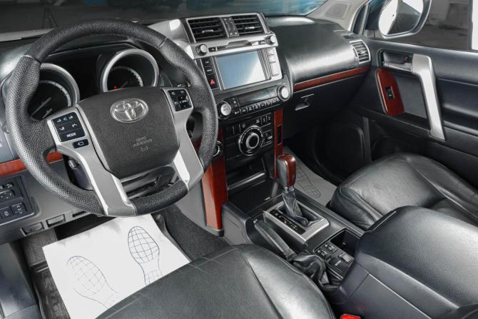 Toyota Land Cruiser Prado 150 Series Рестайлинг 1 с пробегом 2016 года, цена 4 119 000 рублей, 185000 км, внедорожник, Автокод Объявления