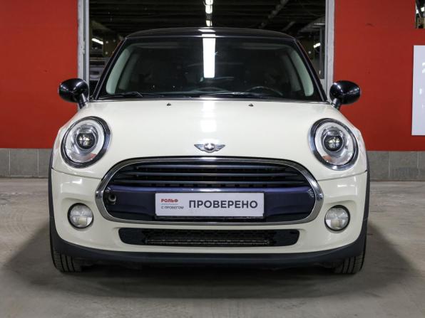 Mini Hatch III (F55/F56) с пробегом 2016 года, цена 1 399 000 рублей, 139000 км, хэтчбек, Автокод Объявления