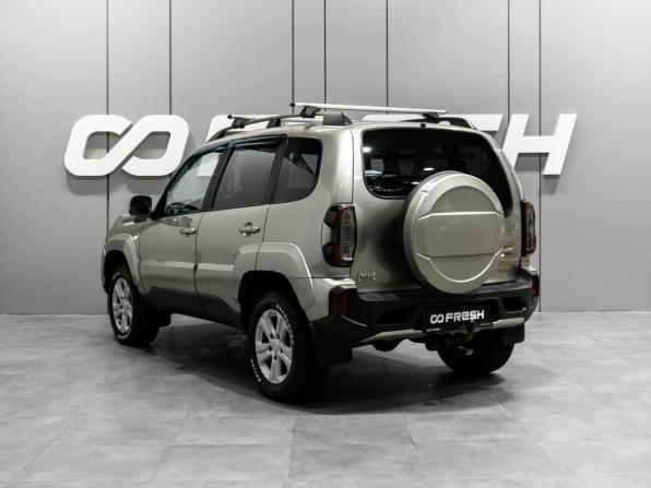 Lada (ВАЗ) Niva Travel I с пробегом 2021 года, цена 979 000 рублей, 116309 км, внедорожник, Автокод Объявления