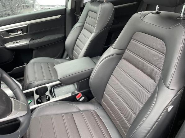 Honda CR-V V Рестайлинг с пробегом 2022 года, цена 2 699 000 рублей, 30155 км, внедорожник, Автокод Объявления