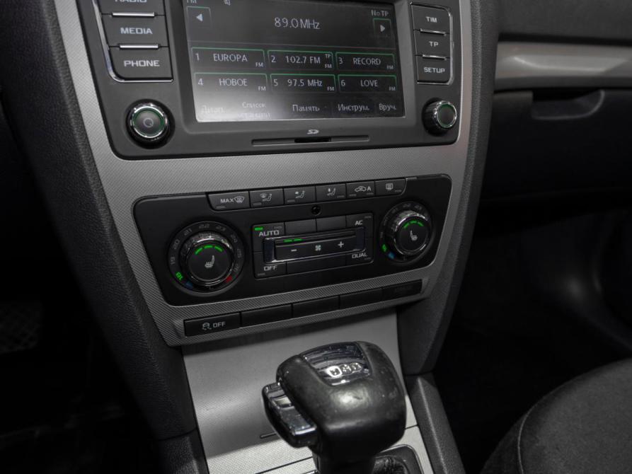 Skoda Octavia II (A5) Рестайлинг Москва  - изображение 17