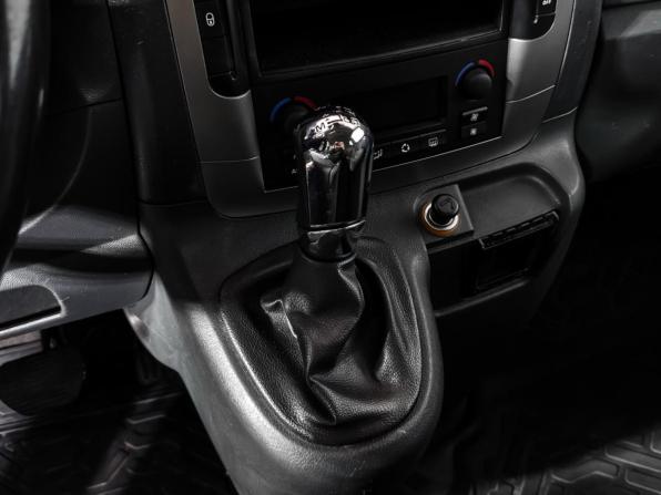 Peugeot Expert II Рестайлинг с пробегом 2015 года, цена 1 159 000 рублей, 250000 км, минивэн, Автокод Объявления