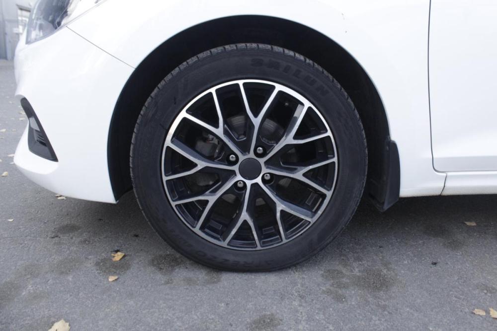 Hyundai Solaris II Брянск  - изображение 24
