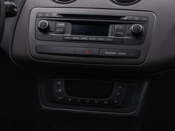 SEAT Ibiza IV Рестайлинг с пробегом 2013 года, цена 740 000 рублей, 94773 км, хэтчбек, Автокод Объявления