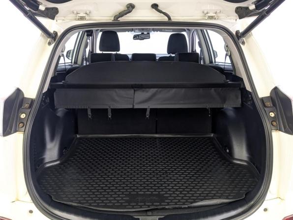 Toyota RAV4 IV (XA40) Рестайлинг с пробегом 2017 года, цена 2 550 000 рублей, 74828 км, внедорожник, Автокод Объявления