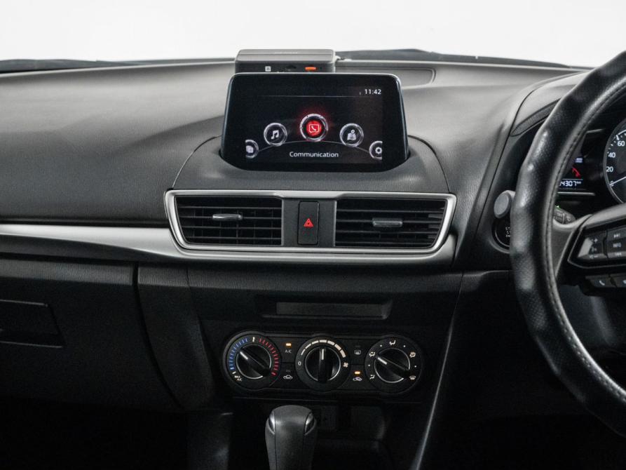 Mazda Axela III Рестайлинг Иркутск  - изображение 12