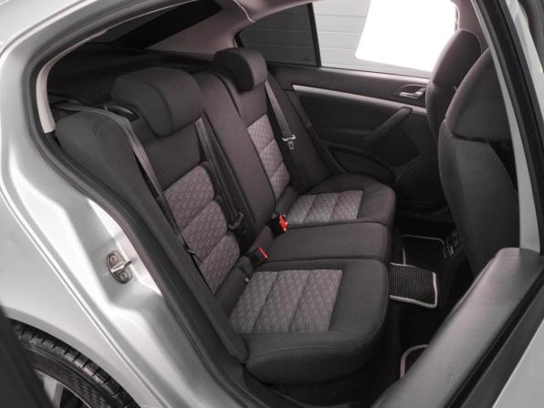 Skoda Octavia II (A5) Рестайлинг с пробегом 2012 года, цена 954 000 рублей, 208938 км, лифтбек, Автокод Объявления