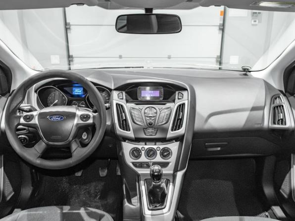 Ford Focus III с пробегом 2011 года, цена 642 234 рубля, 253913 км, хэтчбек, Автокод Объявления