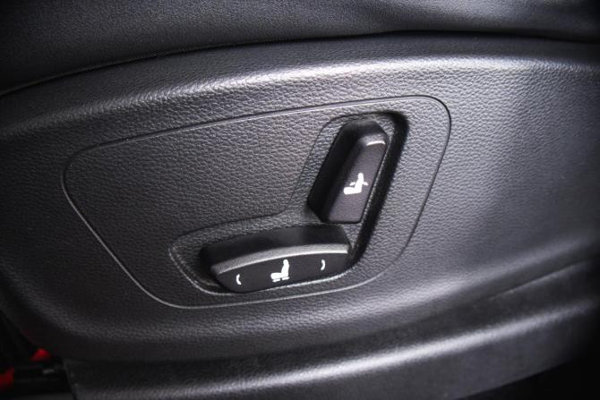 Chevrolet Captiva II с пробегом 2022 года, цена 2 149 000 рублей, 37000 км, внедорожник, Автокод Объявления