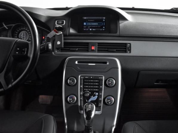 Volvo XC70 II Рестайлинг с пробегом 2014 года, цена 1 519 000 рублей, 308350 км, универсал, Автокод Объявления