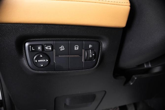 Changan Hunter Plus с пробегом 2023 года, цена 2 899 000 рублей, 63000 км, offers.body_type.unknown, Автокод Объявления
