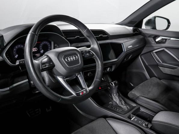 Audi Q3 II (F3) с пробегом 2021 года, цена 4 160 000 рублей, 50000 км, внедорожник, Автокод Объявления