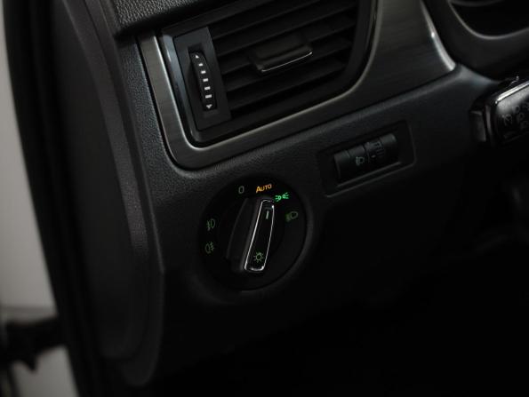 Skoda Rapid I Рестайлинг с пробегом 2019 года, цена 1 119 000 рублей, 113073 км, лифтбек, Автокод Объявления