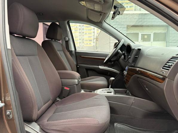 Hyundai Santa Fe II Рестайлинг с пробегом 2011 года, цена 995 000 рублей, 184000 км, внедорожник, Автокод Объявления