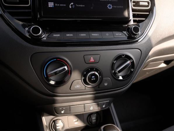 Hyundai Solaris II Рестайлинг с пробегом 2021 года, цена 1 650 000 рублей, 90652 км, седан, Автокод Объявления