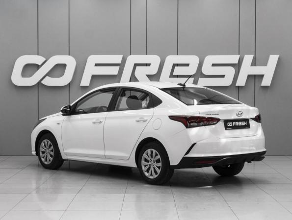 Hyundai Solaris II Рестайлинг с пробегом 2021 года, цена 1 735 000 рублей, 63979 км, седан, Автокод Объявления