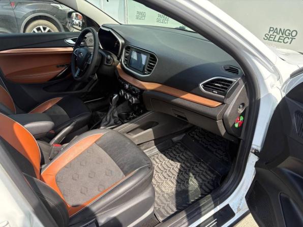 Lada (ВАЗ) Vesta I Рестайлинг (NG) с пробегом 2024 года, цена 1 465 000 рублей, 11000 км, универсал, Автокод Объявления