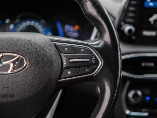 Hyundai Santa Fe IV с пробегом 2019 года, цена 2 950 000 рублей, 143961 км, внедорожник, Автокод Объявления