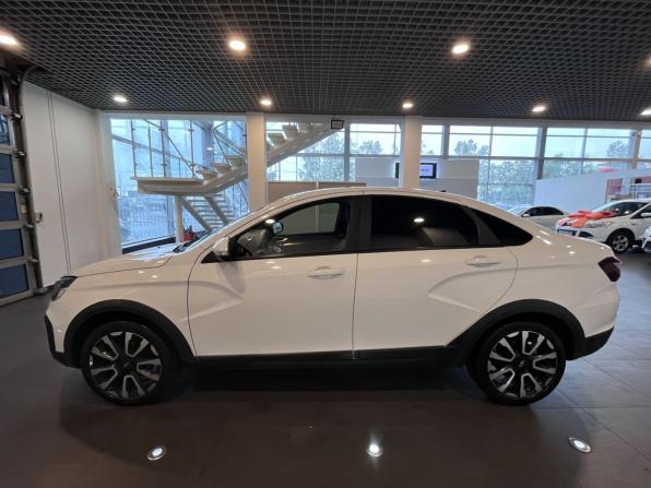 Lada (ВАЗ) Vesta I Рестайлинг (NG) с пробегом 2023 года, цена 1 500 000 рублей, 84216 км, седан, Автокод Объявления