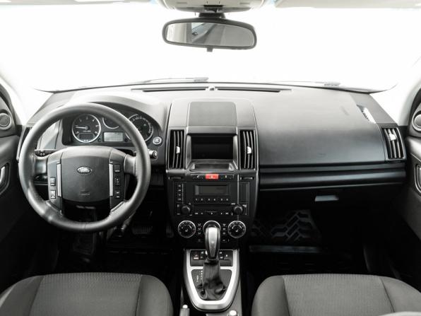 Land Rover Freelander II Рестайлинг с пробегом 2010 года, цена 1 330 000 рублей, 246223 км, внедорожник, Автокод Объявления