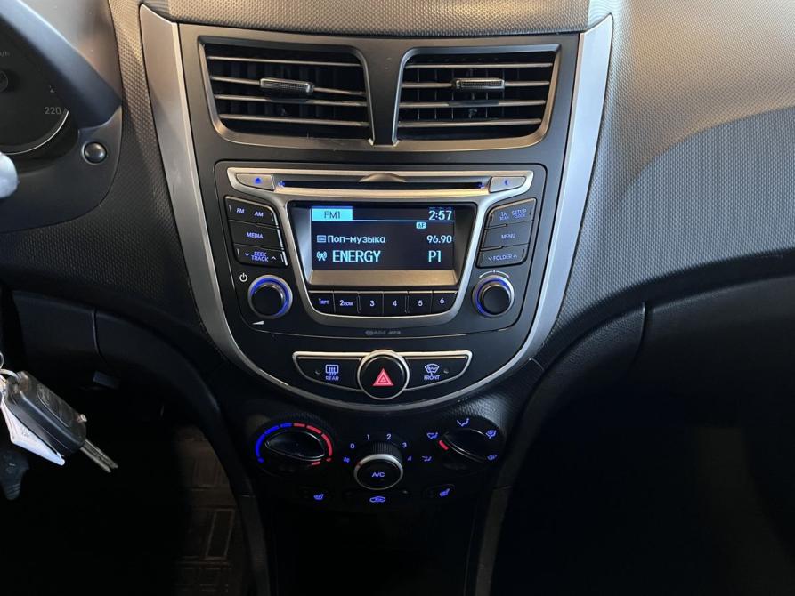 Hyundai Solaris I Чебоксары  - изображение 12