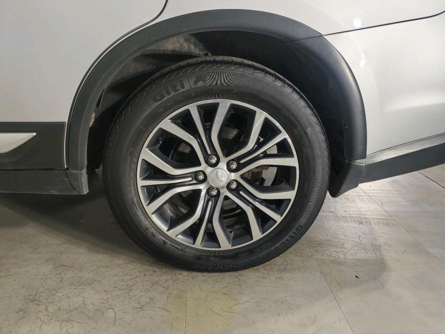 Mitsubishi Outlander III Рестайлинг 2 Санкт-Петербург  - изображение 29
