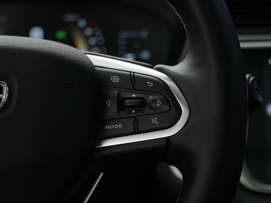 Geely Atlas Pro Москва  - изображение 16