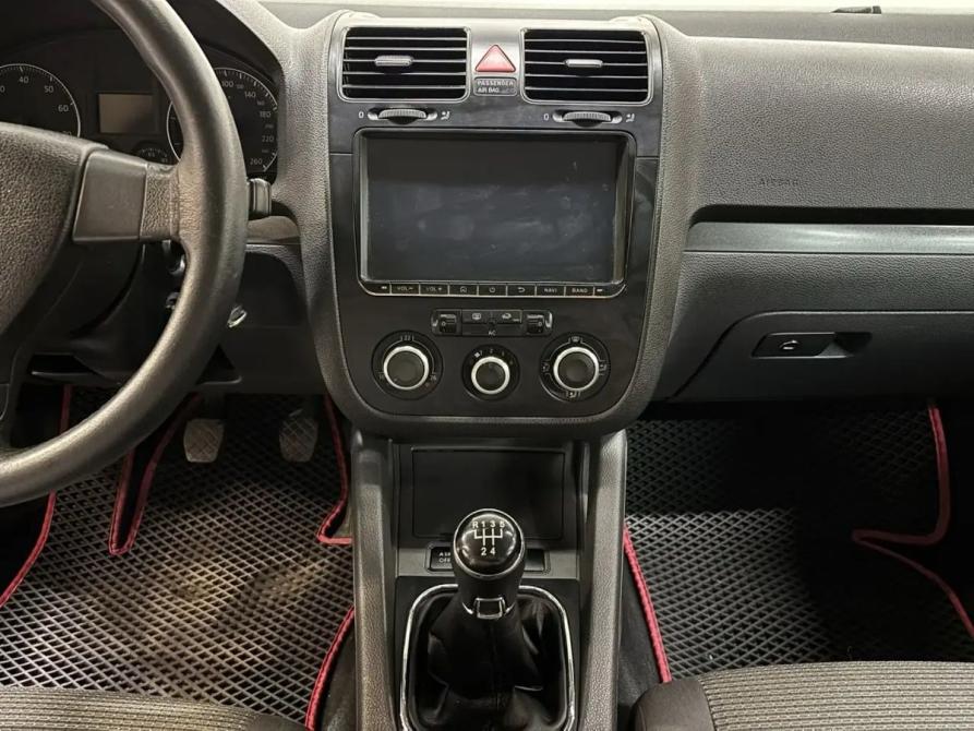 Volkswagen Jetta V Саратов  - изображение 10