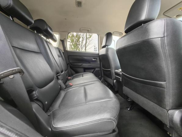 Mitsubishi Outlander III Рестайлинг с пробегом 2015 года, цена 1 129 000 рублей, 308000 км, внедорожник, Автокод Объявления