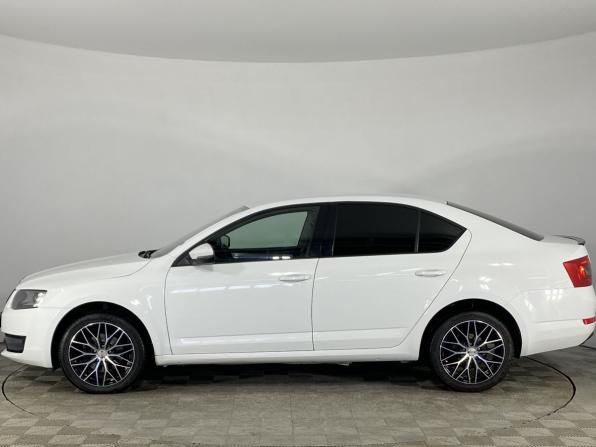 Skoda Octavia III (A7) с пробегом 2016 года, цена 1 200 000 рублей, 200928 км, лифтбек, Автокод Объявления