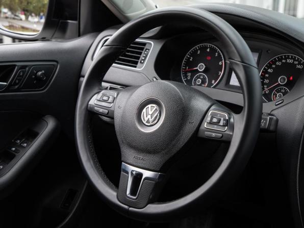 Volkswagen Jetta VI с пробегом 2014 года, цена 812 200 рублей, 171861 км, седан, Автокод Объявления
