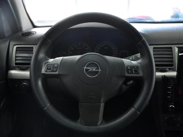 Opel Vectra C Рестайлинг с пробегом 2008 года, цена 649 000 рублей, 187217 км, седан, Автокод Объявления