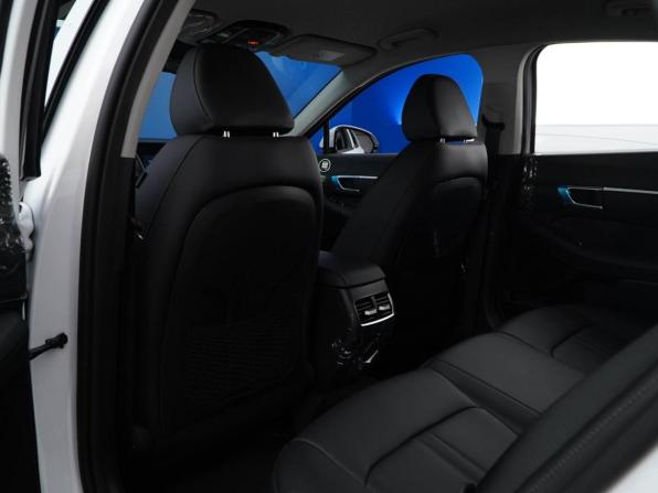 Hyundai Sonata VIII (DN8) Рестайлинг с пробегом 2026 года, цена 4 699 077 рублей, 18 км, седан, Автокод Объявления