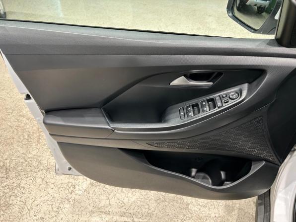Hyundai Creta II с пробегом 2022 года, цена 2 199 000 рублей, 93147 км, внедорожник, Автокод Объявления